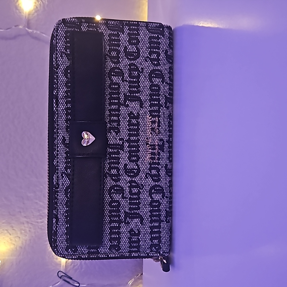 Juicy Couture Wallet